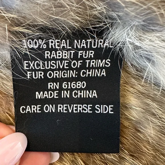 Revolve 525 America Genuine Rabbit Fur Vest - Picture 10 of 11